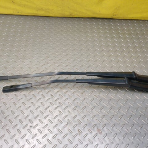 17 18 19 20 21 22 Porsche Panamera 4 971 Windshield Wiper Arm SET OEM 971955409