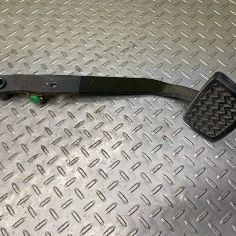 98 99 00 01 02 03 04 05 Lexus SC430 GS300 GS430 Brake Pedal OEM 4712150020