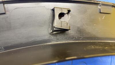 a4e0bd9844d447574969f5c42219a347 18 19 20 21 MAZDA CX5 Front Right Fender Flare OEM KB7W51W21