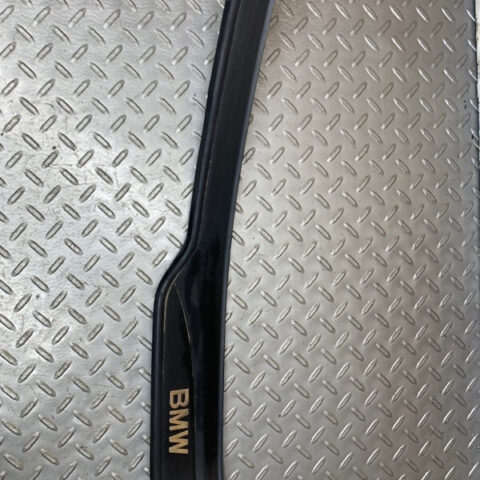 04 05 06 07 08 09 10 11 12 BMW 3 E90 E91 Rear Door Scuff Plate Right OEM