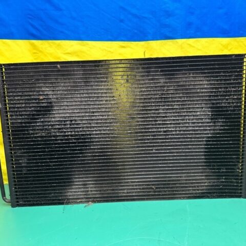 07 08 09 10 BMW E60 535I  AC A/C Air Conditioning Condenser Radiator OEM