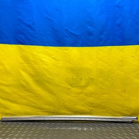 13 14 15 Mercedes A207 Convertible Front Right Passenger Side Door Molding OEM