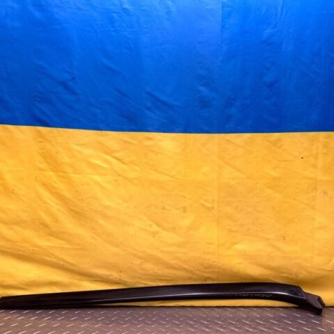 13 14 15 Mercedes A207 Convertible Driver LH Side Windshield a-Pillar Molding