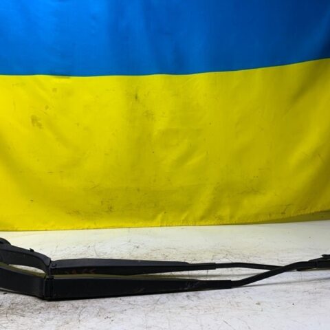 12 13 14 Ford Focus Hatchback Driver & Passenger Front Windshield Wiper Arm Set