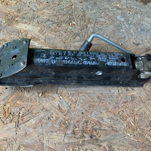 2002 2003 2004 2005 2006 Mercedes-Benz E350 Tire Jack Wheel Jack OEM