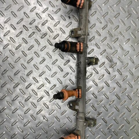 02-10 LEXUS SC430 Fuel Injector left right OEM