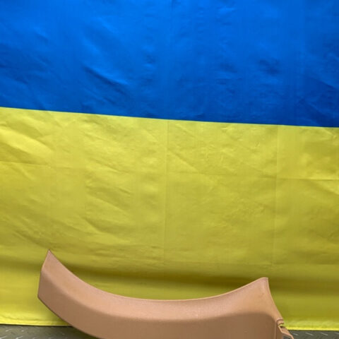 07 08 09 10 Porsche Cayenne Left driver rocker skirt panel cover trim OEM