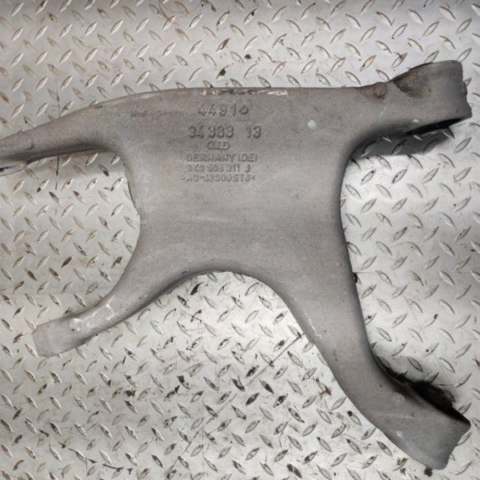 11 12 13 14 15 16 17 18 Audi A4 Rear Left Lower Control Arm OEM 8K0505311J