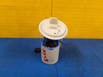 10 11 12 13 14 MERCEDES E-350 3.5L Right Fuel Pump OEM A2044700794