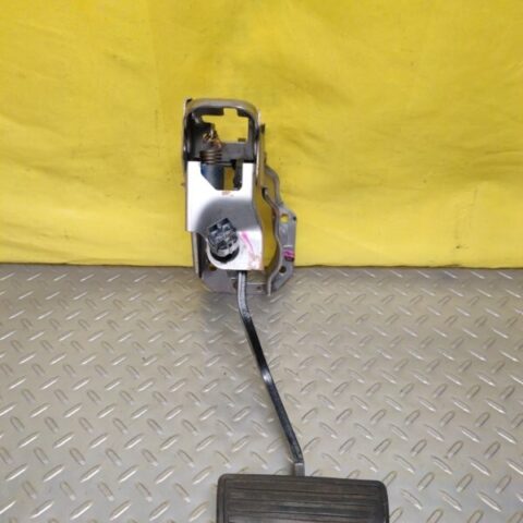 07 08 09 10 11 Honda CR-V Brake Pedal Assembly OEM 46600STKA81