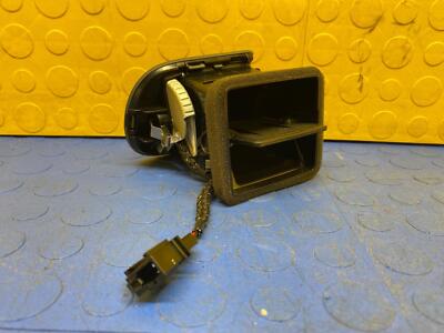 b12410db6d0b683eb0b67701b1ad1685 03 04 05 06 07 08 09 10 PORSCHE CAYENNE Dash Right Air Vent OEM 7L5819704A