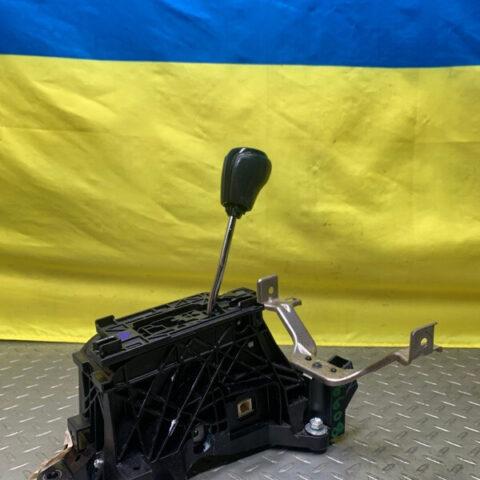 15 16 17 Toyota Camry Transmission Gear Shift Shifter Selector Lever OEM