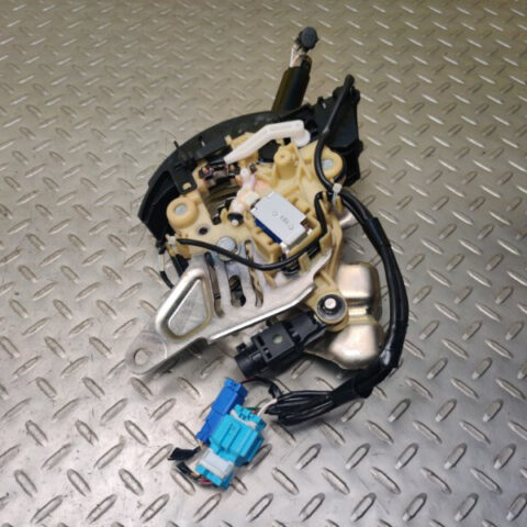 05 06 07 08 09 10 Honda Odyssey Shifter Assembly OEM 54200-SHJ-A02