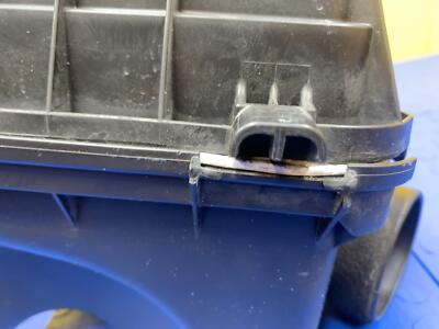 b5fc9af438fab0c3044d6c6788598143 12 13 14 15 16 17 TOYOTA CAMRY 2.5L Air Intake Cleaner OEM 17705-0V020