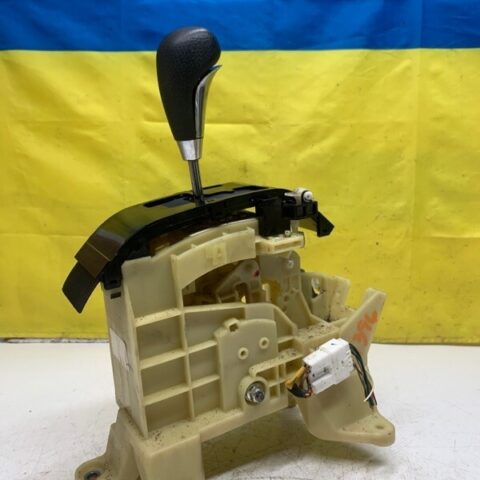 14 15 16 Kia Soul 2.0L Automatic Gear Shifter Selector Lever Assembly 39K miles