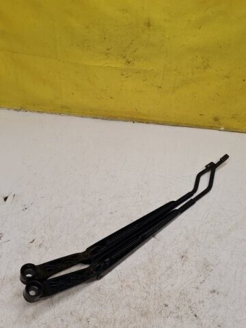 01 02 03 04 05 Lexus IS300 Front Left & Right Side Windshield Wiper Arm SET OEM