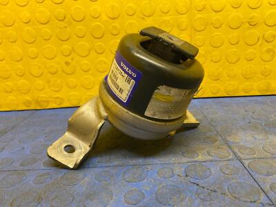b8998547d5c4983b6a65a6837f3aada5 10 11 12 13 14 15 16 VOLVO XC60 2.0L Engine Right Mount Bushing OEM 31330135