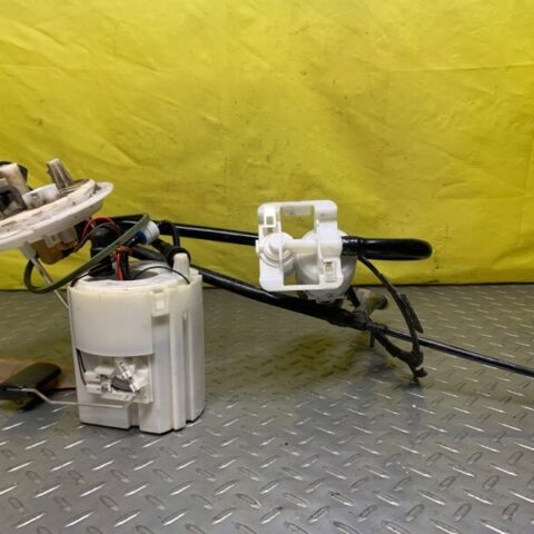 10 11 12 13 Hyundai Sonata 2.4L Fuel Pump Assembly OEM 311103Q600