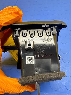 bb3e07583e1dbaeb0f6e508f5dc2c719 14 15 16 17 18 19 MINI COOPER Dash Center Right Air Vent Airvent OEM 64229265406