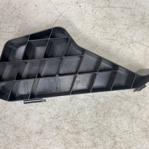 17 16 15 14 Volkswagen Tiguan  Right Passenger Side Instrument Panel Support OEM