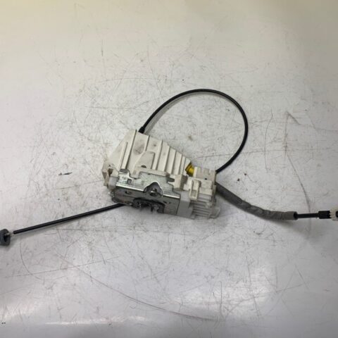 06 07 08 09 Mercedes-Benz W251  Front Left Driver Door Lock Latch Actuator OEM