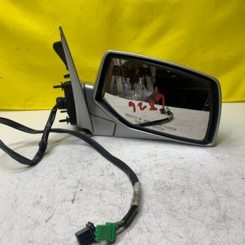 2006 06 Cadillac SRX Passenger Right Side View Mirror Power OEM 10398144