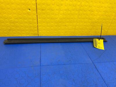 21 22 BMW X5 Front Left Door Inside Strip Seal OEM 7428675