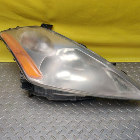 04 05 06 07 Nissan Murano Right Passenger Side Headlight Halogen OEM 26010CA125