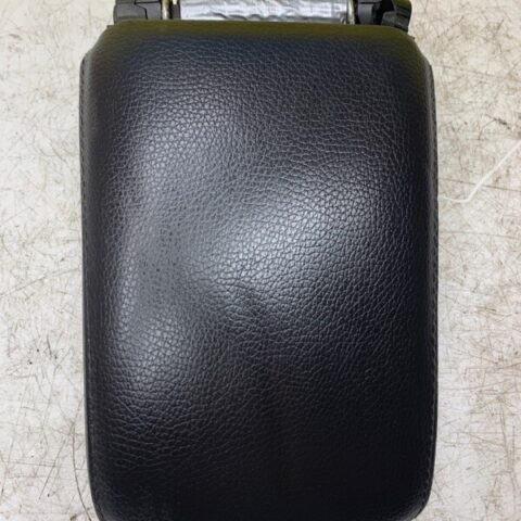 05 06 07 08 09 Volkswagen Jetta Center Console Arm Rest Armrest Leather OEM
