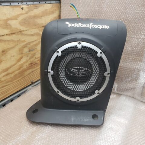 04 05 06 07 Mitsubishi Outlander Rockford Subwoofer Sub OEM 8720A012