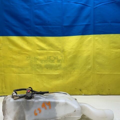 18 19 20 Jeep Compass Windshield Wiper Washer Reservoir Tank OEM