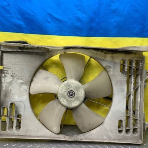 04 05 06 07 Toyota Corolla Complete Radiator Cooling Fan Assembly OEM