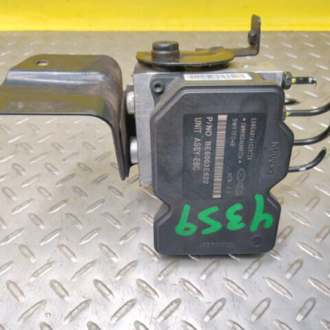 09 10 11 12 13 KIA Sorento FWD ABS Anti-Lock Brake Pump OEM 589101U860