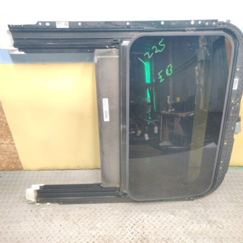 13 14 15 16 Audi A4 Sunroof sun roof frame with motor OEM 8K5877071A