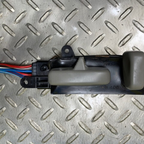 97 98 99 00 01 Lexus ES300 Front Right Passenger Side Seat Control Switch OEM