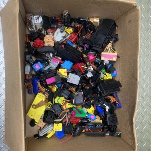 05 06 07 08 09 10 11 Bentley Continental Flying Spur Pins Plugs Connectors OEM