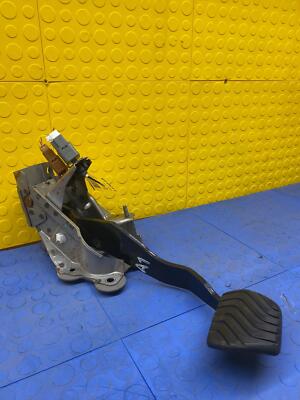 c7e360f810deb1bd21c82cd725da5ba6 19 20 21 INFINITI QX50 Brake Pedal w/ Bracket OEM 46501-5NA0B