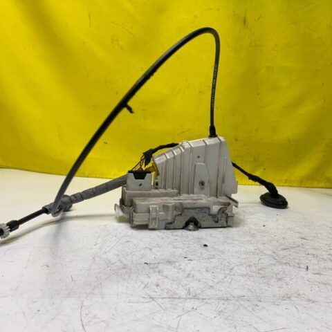 06 07 08 09 Mercedes W251 Passenger Right Front Door Lock Latch Actuator OEM
