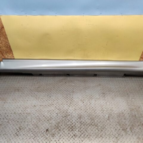 11 12 Infiniti M37 M35h M56 Left Rocker Panel Skirt Molding OEM 768511MA0A