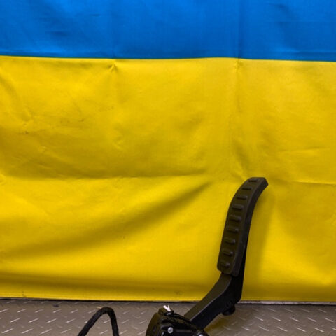 11 12 13 14 15 Porsche Cayenne 3.0 Diesel Gas Pedal Accelerator OEM 7L0723507D