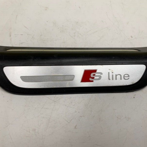 12 13 14 Audi Q3  Rear Left Side Door Sill Scruff Trim Plate Cover Panel OEM