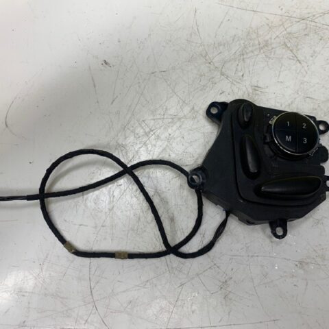 06 07 08 09 Mercedes-Benz W251 Front Driver Side Seat Control Switch Button OEM