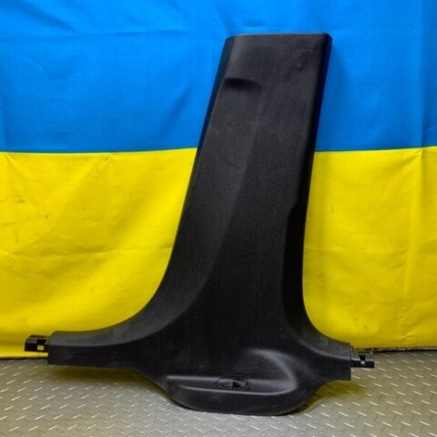 21 22 23 Cadillac CT5 Center Right B Pillar Lower Trim Panel OEM 84739081