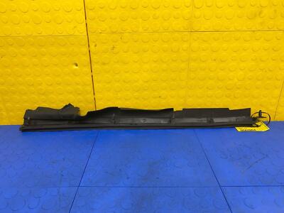 ce11e89f5f4caf5e8f7a81f75aa1b7cb 13 14 15 16 LINCOLN MKS Left Fender Hood Seal Trim OEM DA537402079AE