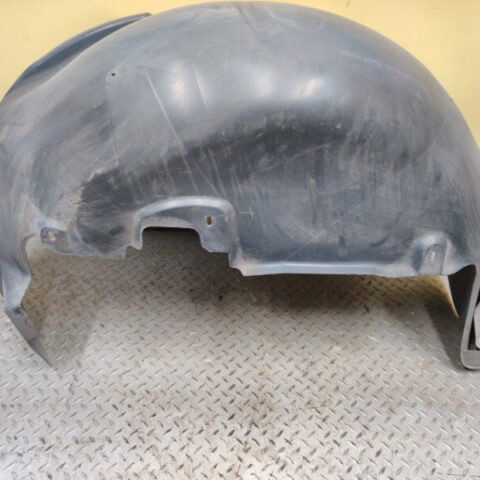 07 08 09 10 Porsche Cayenne  Rear right fender liner splash shield OEM