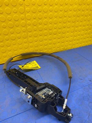 d11107713b9b597c73f7e3bd9e08ac17 19 20 21 INFINITI QX50 Rear Right Exterior Door Handle Bracket OEM 806105NA0A