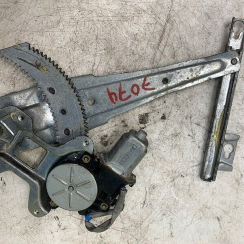 2001 2000 1999 1998 Honda CRV Rear Right Side Power Window Motor Regulator OEM