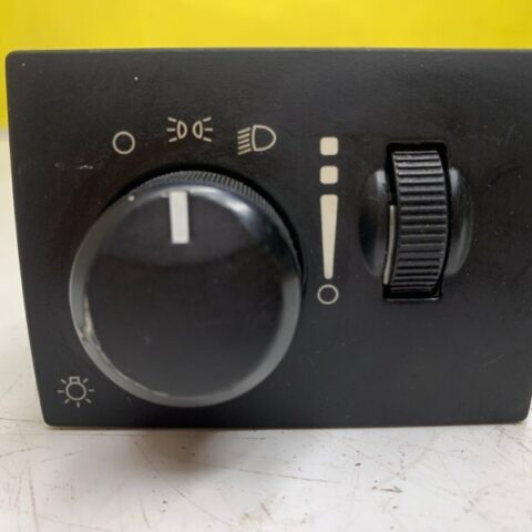 06 07 08 09 10 Dodge Charger Dash Headlight Control Switch OEM P68019567AB