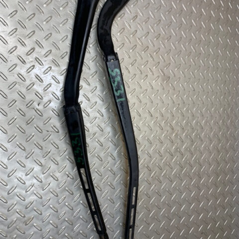 04 05 06 07 08 09 10 11 BMW 3 E90 E91 E92 E93 Front windshield wiper arm set OEM