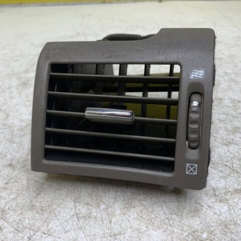 06 07 08 09 10 Infiniti M35 M45 Front Dash Left Driver Side Air Vent OEM